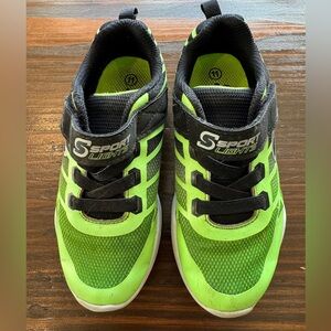 Skechers Boy Light Up Sneakers sze 11